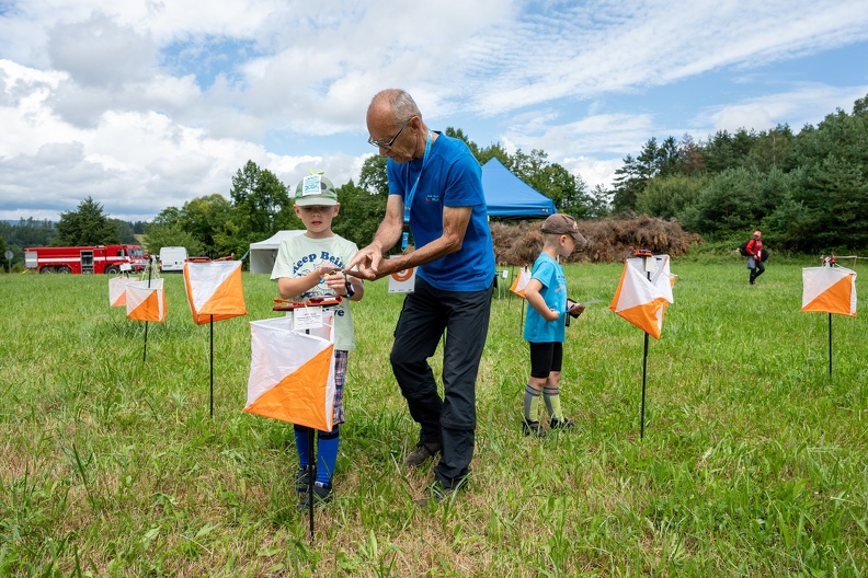 202407031325-Z63 5835